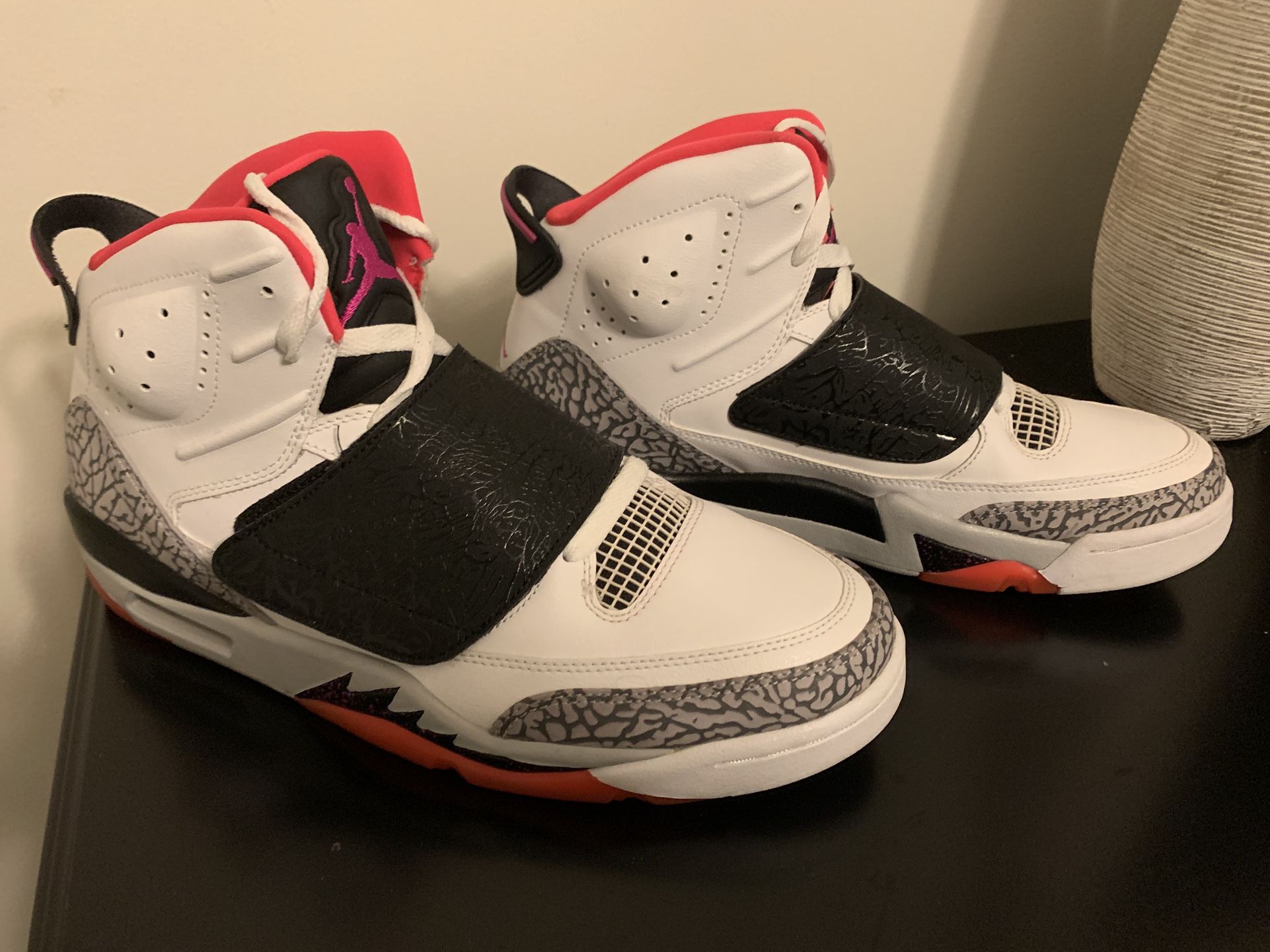 Mens Vintage Air Jordan Basketball Shoes 