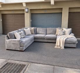 Ashley Bardarson 4-Piece Sectional Couch