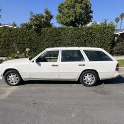 1995 Mercedes-Benz E-Class