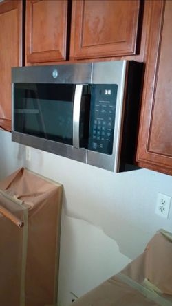 Over the range GE microwave
