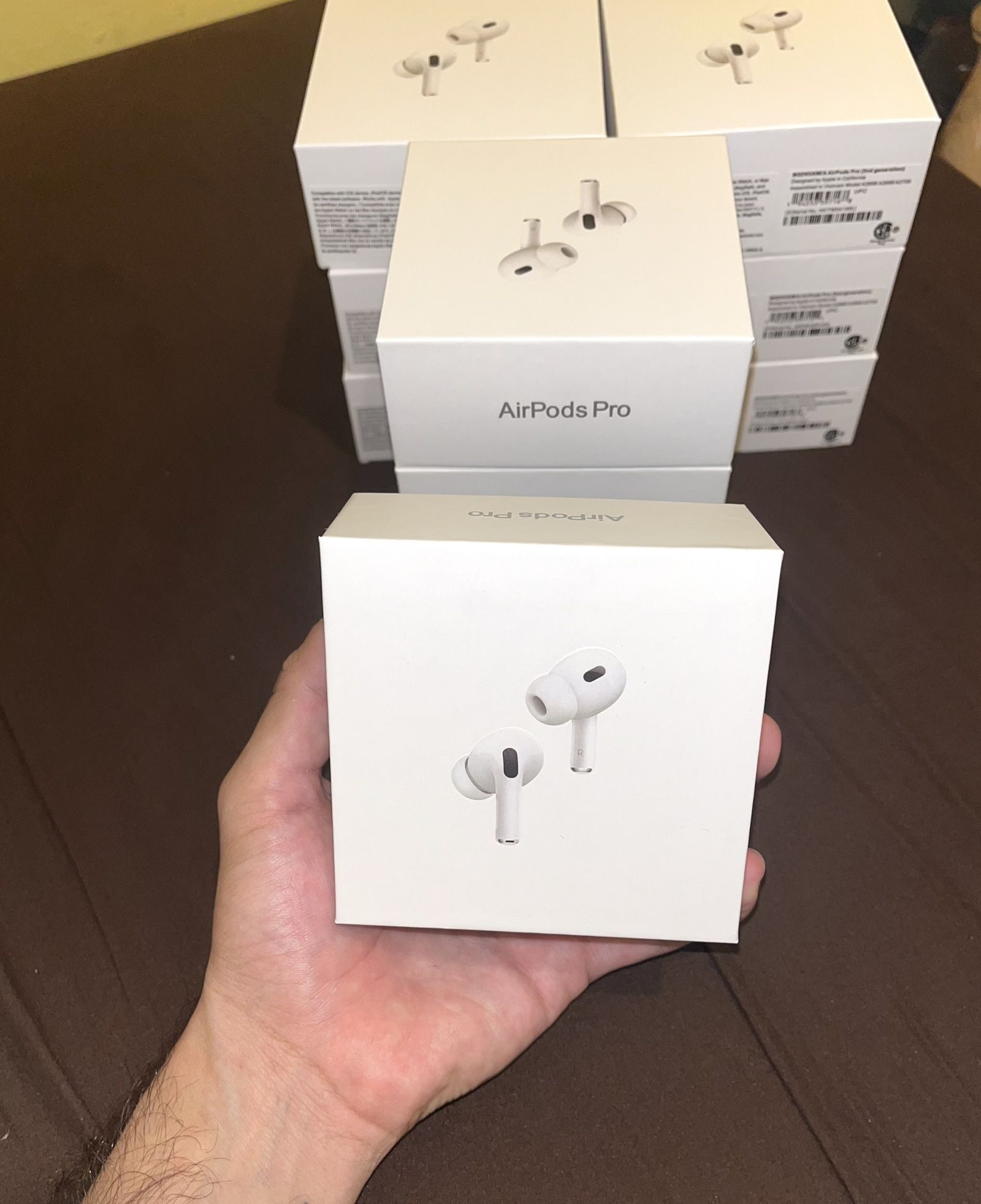 Apple AirPods 2nd Gen