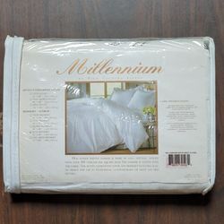 Bedskirt -King size