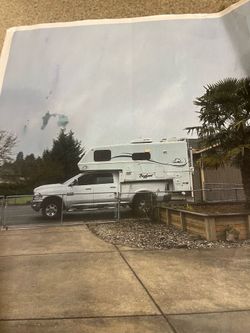 2003 Bigfoot pick up camper