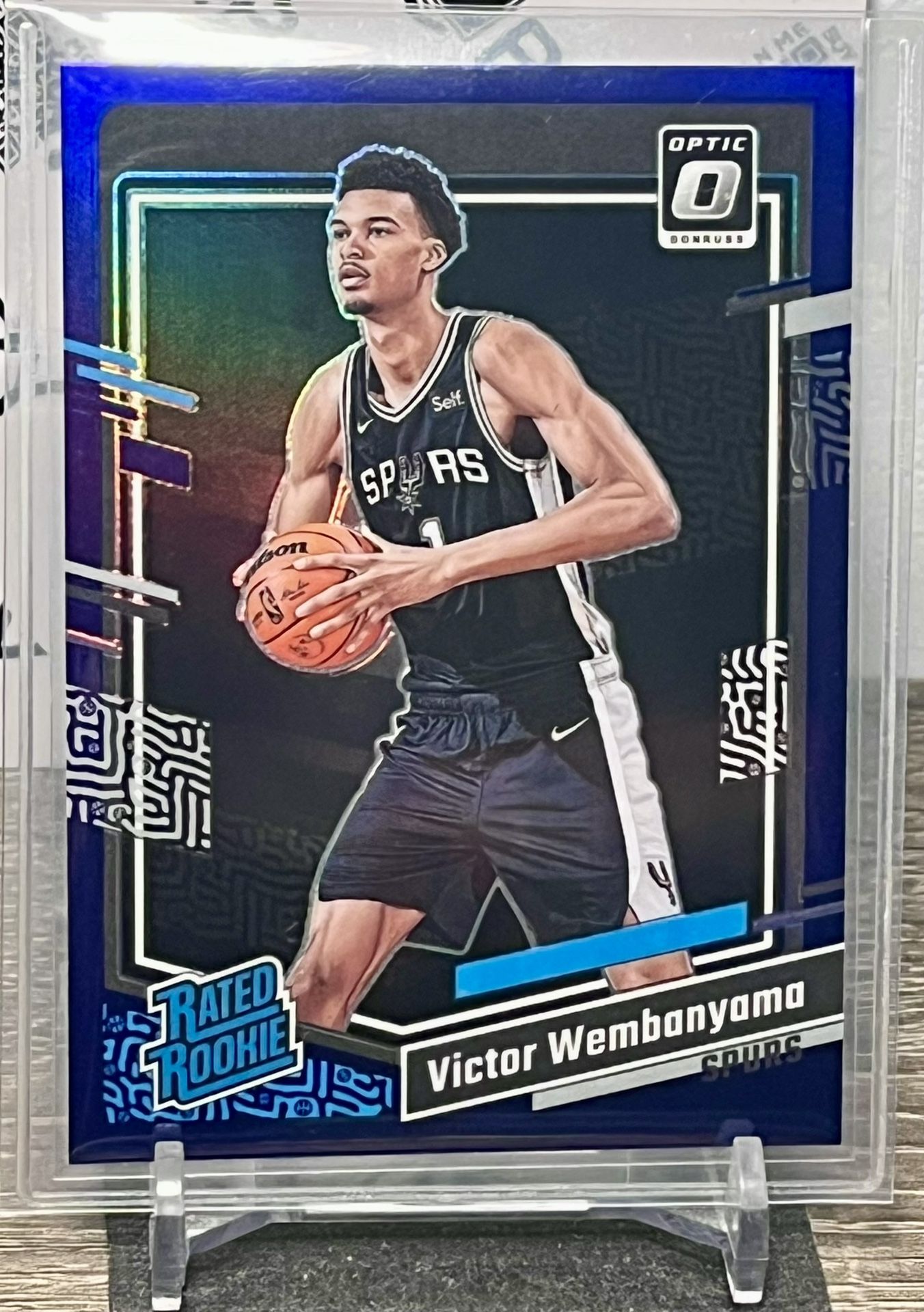 2023 OPTIC 225 VICTOR WEMBANYAMA PURPLE PRIZM RATED ROOKIE CARD RC