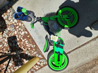 Kids balance bike