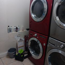 Set Of LG WASHER AND DRYER VERY GOOD CONDITIONS