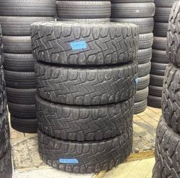 37 x 12.50 R20 Toyo Open Country Set of 4 Used