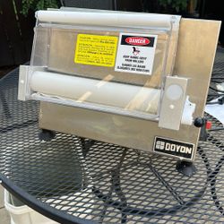 Kitchen or bakery & restaurant