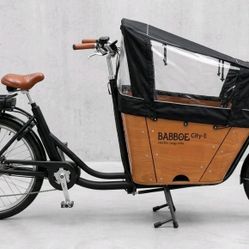 Babboe City-E Electric Cargo Bike / Bicycle — Low Miles – Maintained