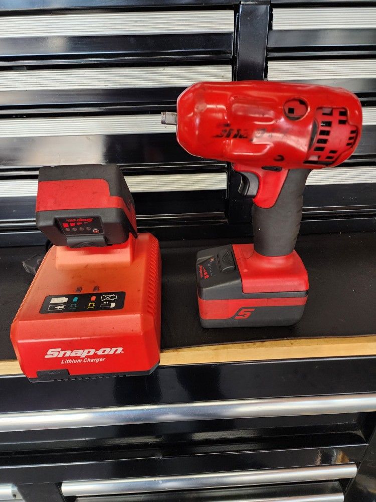 Snap-on 3/8 Impact for Sale in Bonney Lake, WA - OfferUp