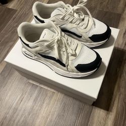 Off White Kick Off Sneakers Size 9