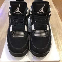 JORDAN 4 WHITE THUNDER 2024 
