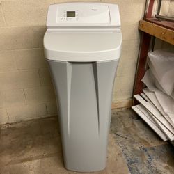 New Whirlpool 40,000 Grain Water Softener WHES40