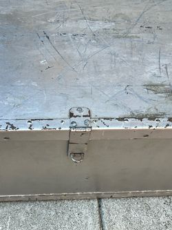 Vintage Military Metal Footlocker Trunk Storage Chest 31.5
