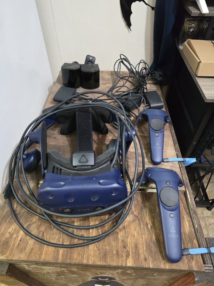 HTC VIVE PRO