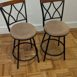 Counter Height Stools 