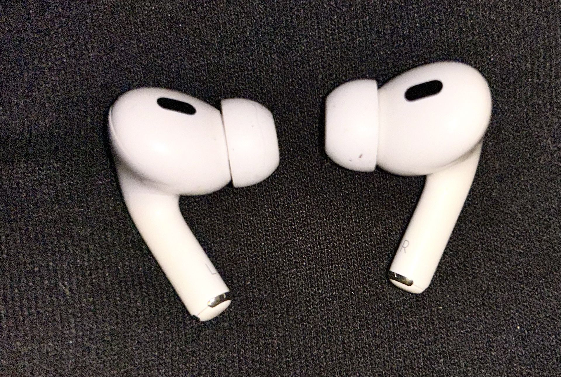 Air Pods(Brand New)Second Generation