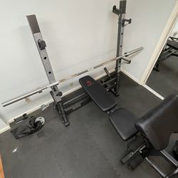 Weight Bench With Bar And Weight Plates
