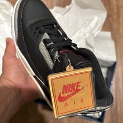  JORDAN X LEVI'S AIR JORDAN 3 - DENIM / BLACK / GYM RED 9