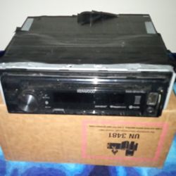 Kenwood KDC-BT275U CD Player In Dash Receiver 