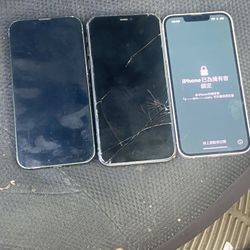 3 iPhones For Parts Only 