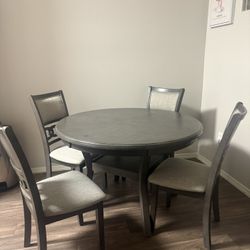 Gray Dinning Table 4 Chairs 