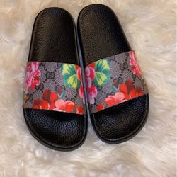 Gucci Slides 