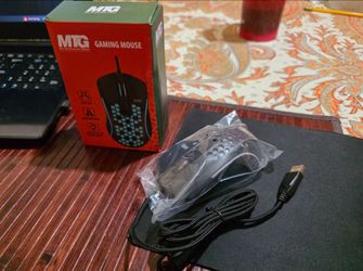 Mouse Gamer MTG – 3600 DPI – Luz Multicolor – USB