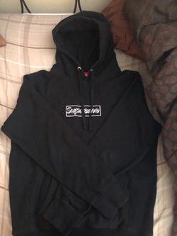 Supreme x kaws bogo hoodie
