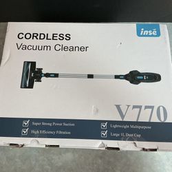 CORDLESS VACUUM