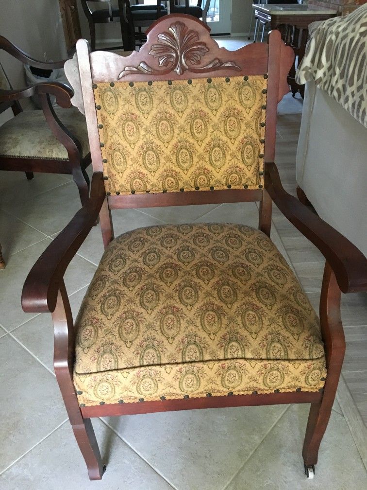 Antique Sitting Chair