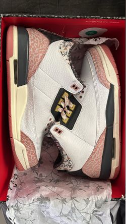 Jordan 3 (Size 7y)