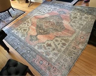 8’x8’ Polyester Rug