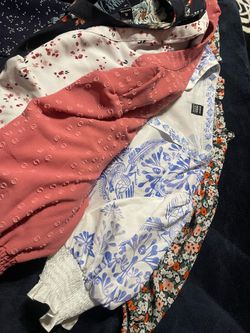 Women L/XL bag of blouses