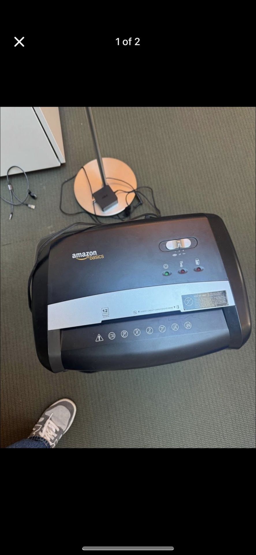 Amazon Basics Paper Shredder