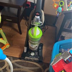 Bissell Vacuum 