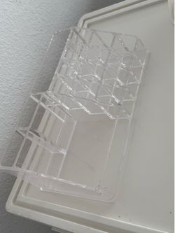 Makeup organizer