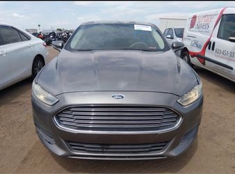 Ford Fushion SE