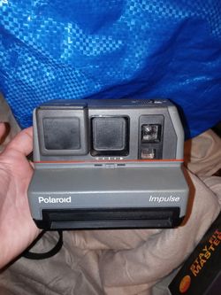 Polaroid camera ( best offer )