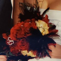 Beautiful Silk Red Roses Bouquet