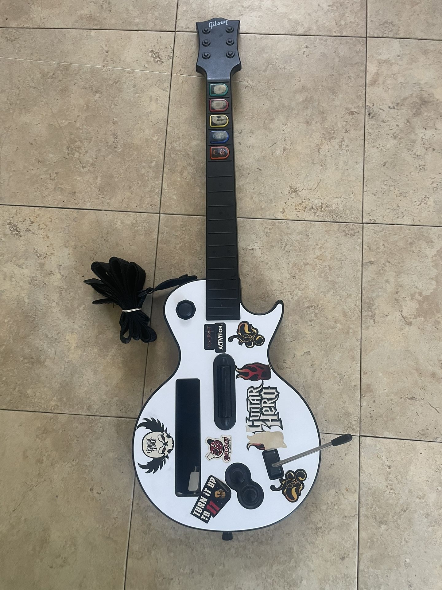 Nintendo Wii Guitar Hero Red Octane Gibson Les Paul Guitar 95125.805 Tested