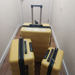 3 Piece Luggage Set