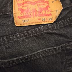 Black 501's 36x32 Mens