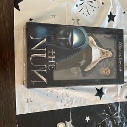Neca The Conjuring Universe The Nun 