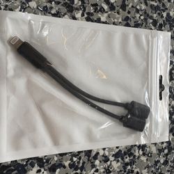 3- Single lightning cable adapter to 2  usbc connector. Brand new.