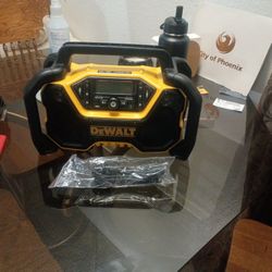 DeWalt construction boombox also call (contact info removed)
