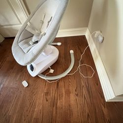 Momcozy Baby Swing for Infants Electric Cradling Bouncer with 5 Swing Amplitudes