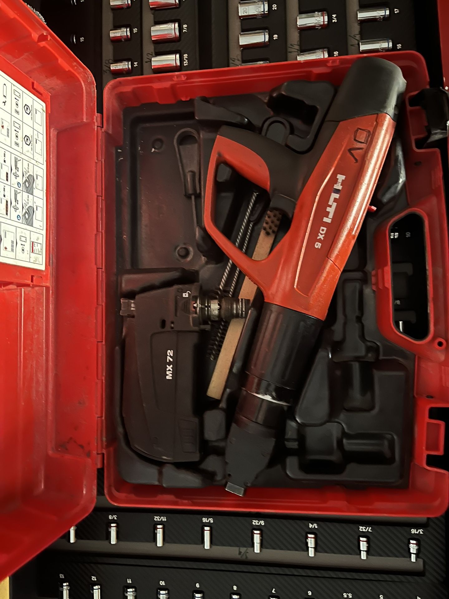 Hilti DX 5 MX Fully Automatic Powder-Actuated Tool with Collated Nail Magazine Hilti