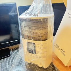 🐱🍽️ Automatic Cat Feeder 4L | Pickup: S. Durango & 215 near IKEA  Brand New – Never Used  Smart automatic pet feeder with a 4L capacity, perfect for