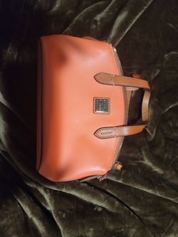 Dooney & Bourke Bag